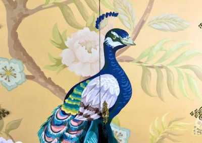 Vintage Retro Cocktail/Drinks Cabinet With Chinoiserie Peacock Design